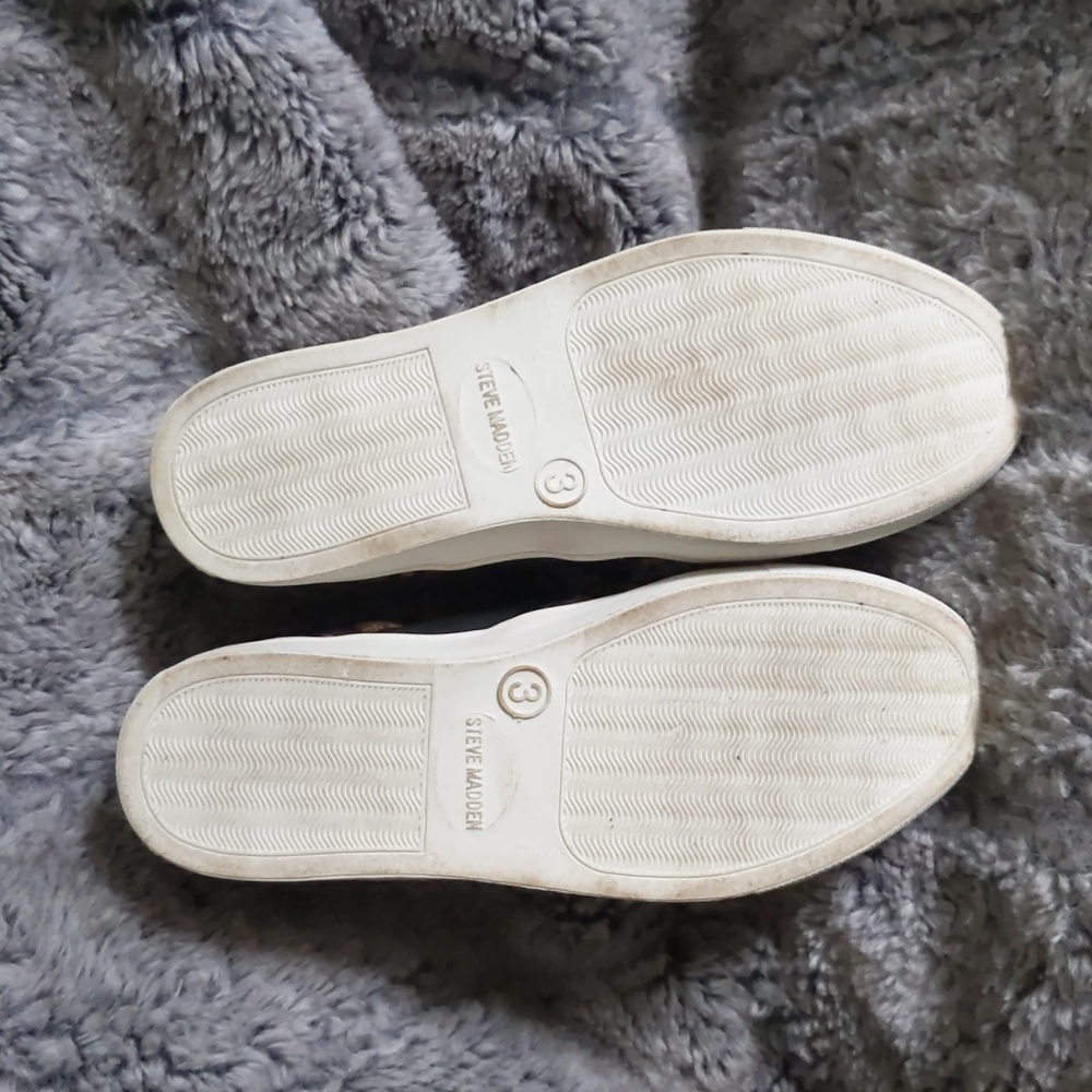 Girls' Steve Madden Slip-on sneakers sz 3​​​​ - Picture 5 of 5
